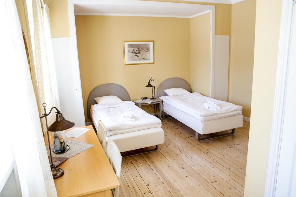 Bed and Breakfast Kaggeholms Slott Экерё Экстерьер фото